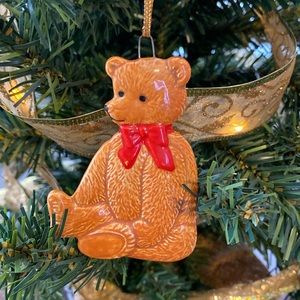 EUC Vintage 1983 Gordon Fraser Schmid Bear Ornament